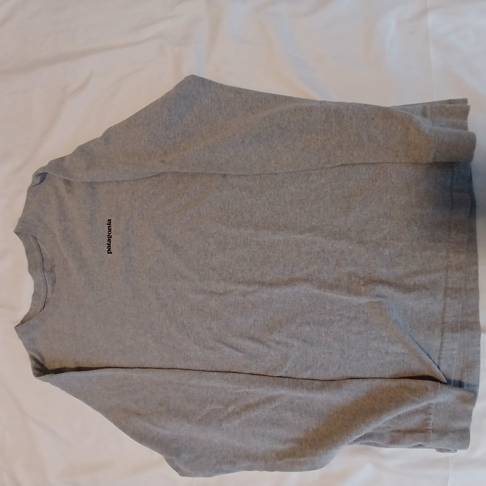Patagonia Gray Long Sleeve Shirt